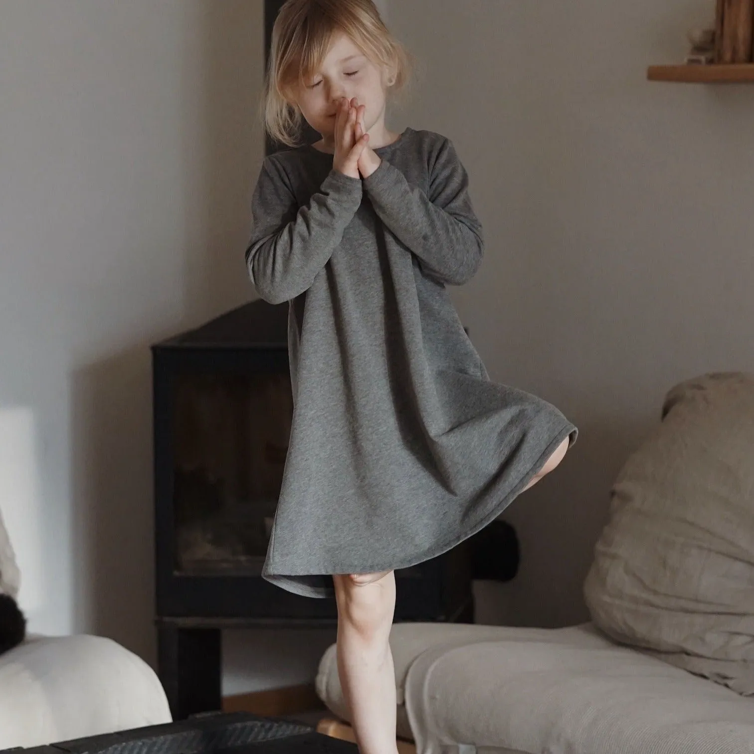 Caley Organic Cotton Long Sleeve Jersey Dress (Dark Grey)