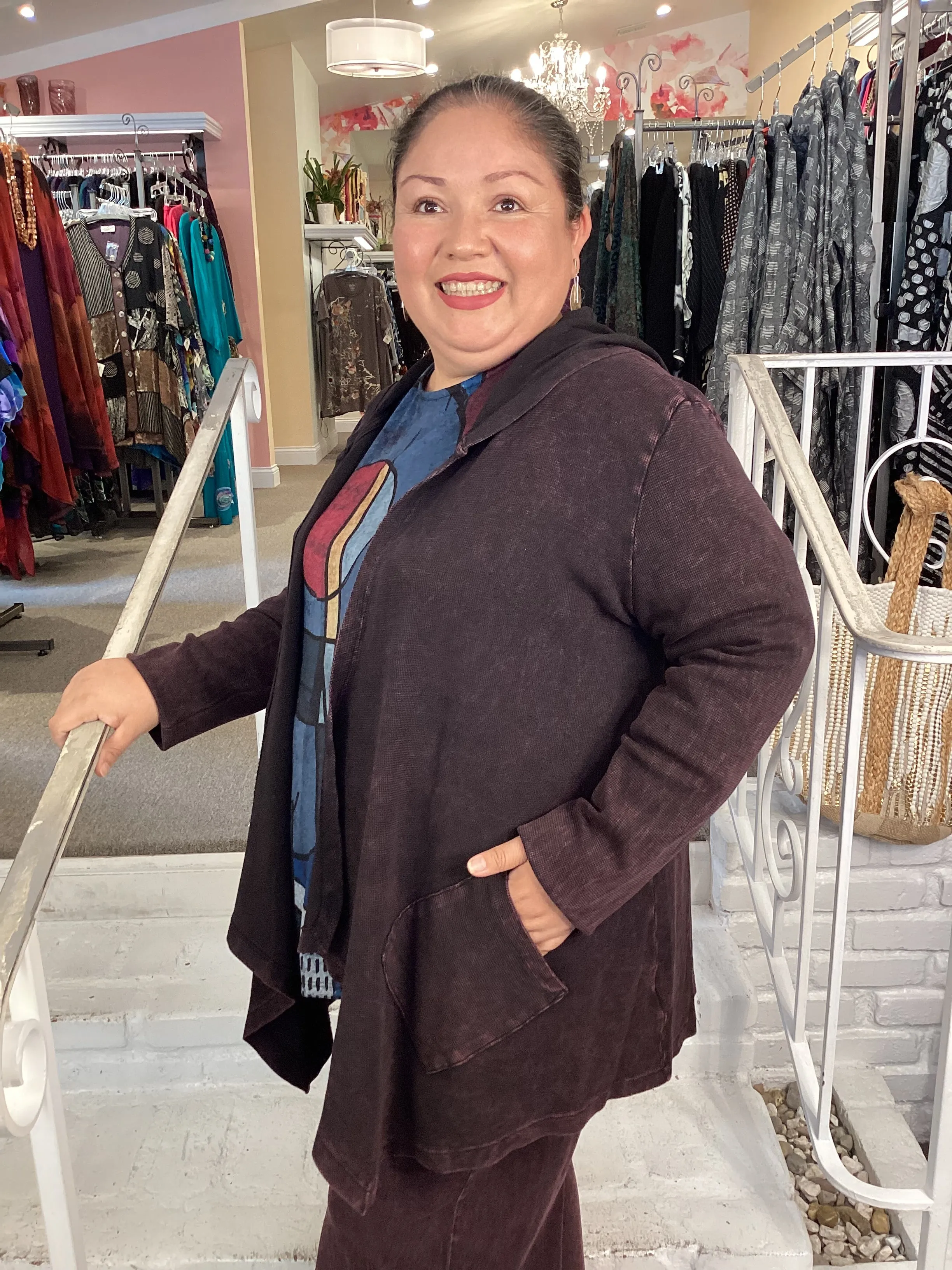 CASCADING HOODED CARDI - WINE