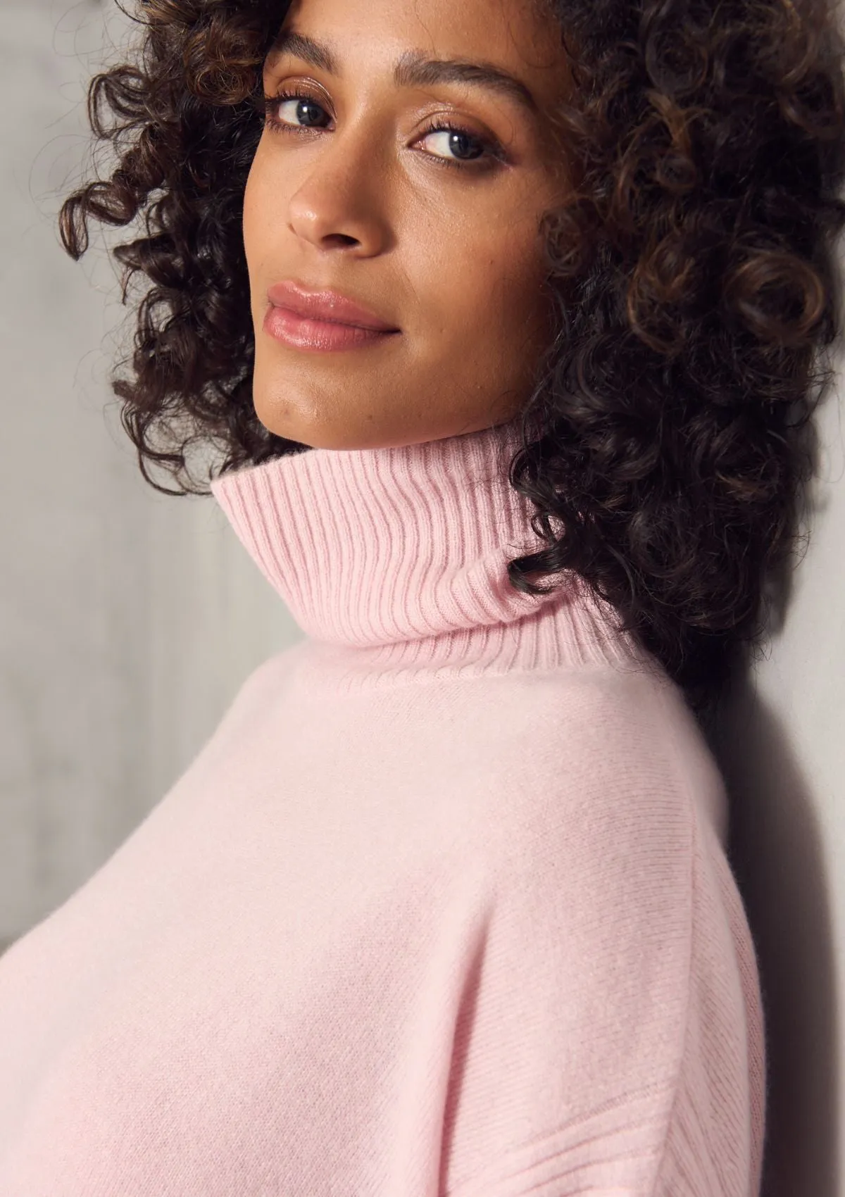 Chevron Detail Relaxed Polo Sweater in Pixie Pink