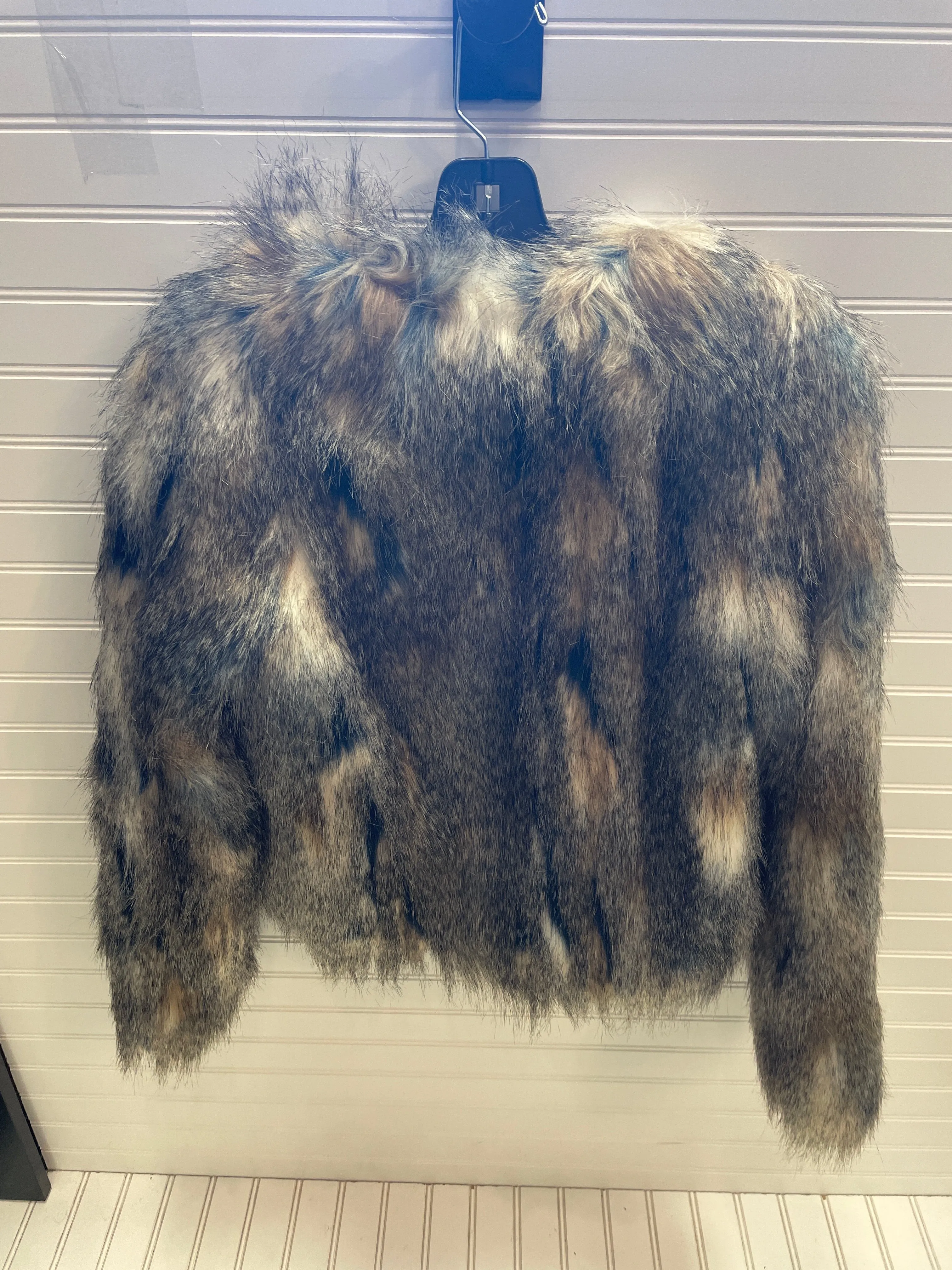 Jacket Faux Fur & Sherpa By Cmb In Multi-colored, Size: 4