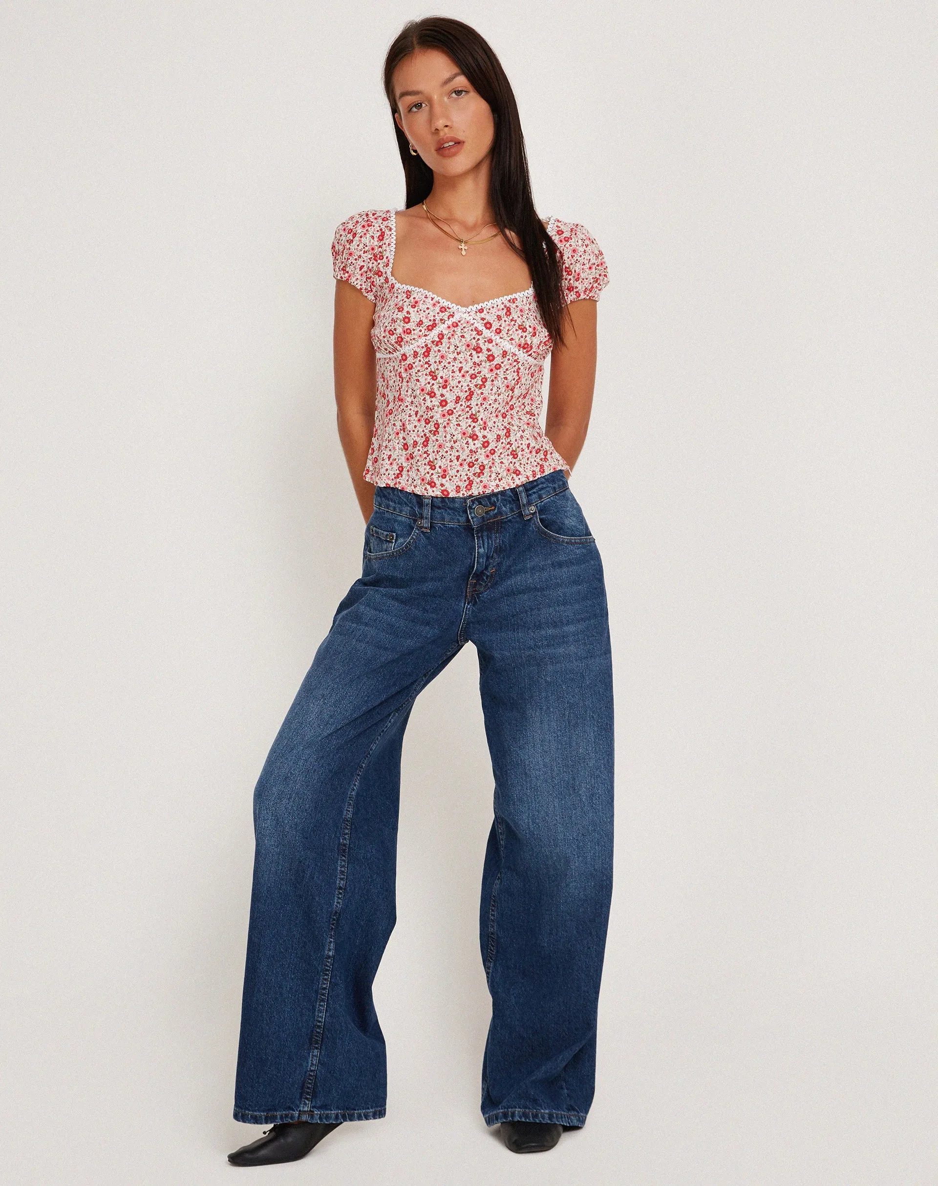 Laz Top in Blush Red Ditsy Floral