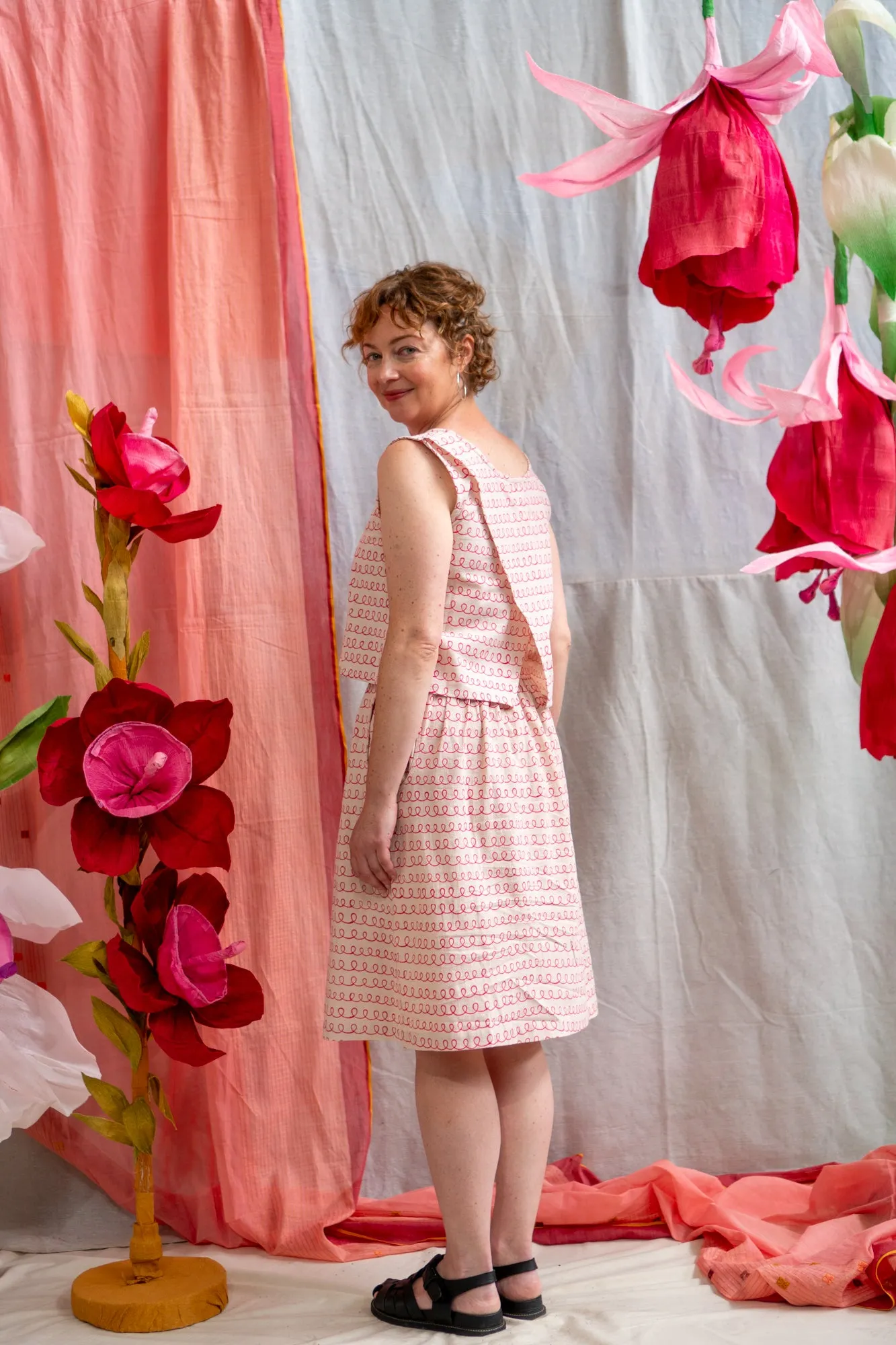 Midi Pocket Skirt – Pink Twirl Print