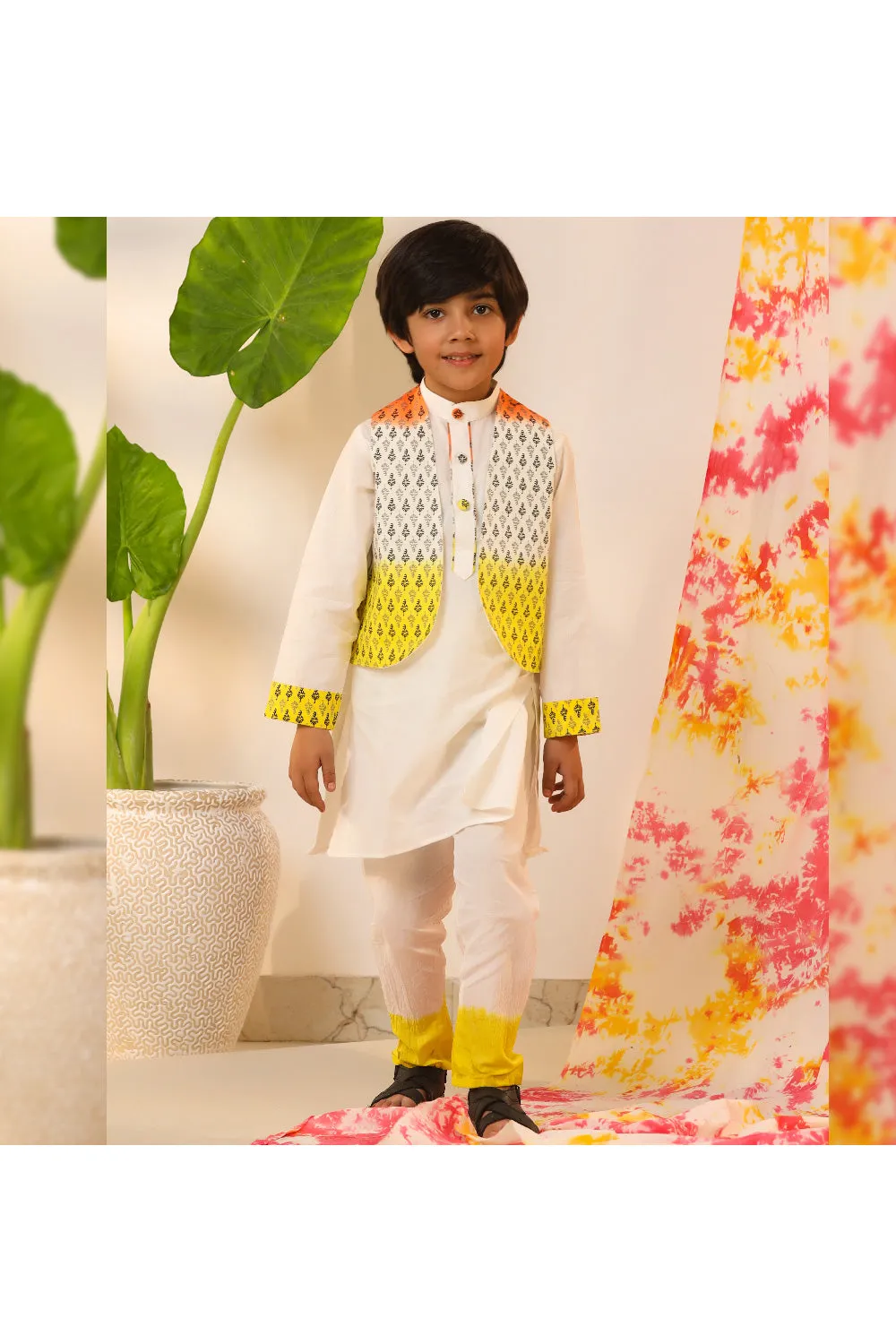 Off White Cotton Kurta With Printed Jacket Set