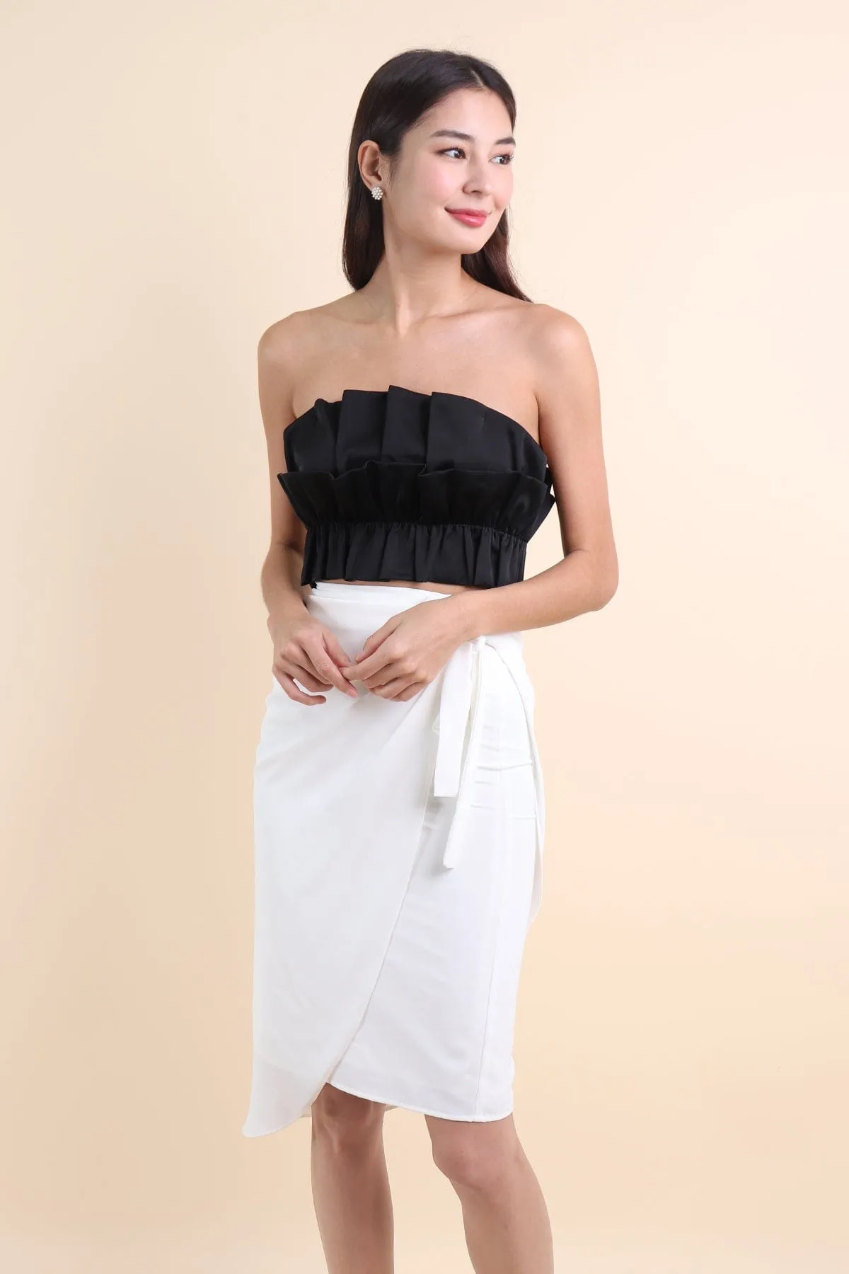 VERA TIE DRAPE SKIRT IN WHITE