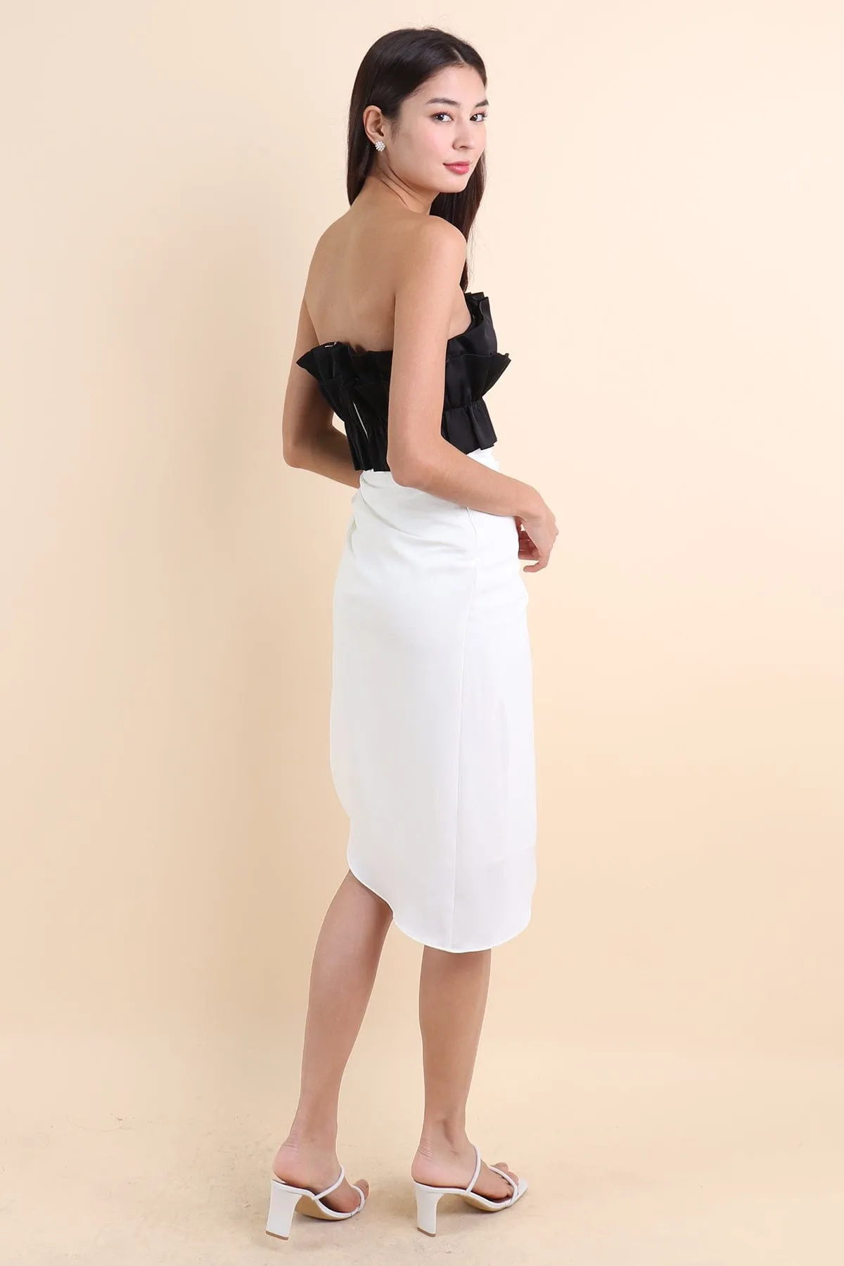 VERA TIE DRAPE SKIRT IN WHITE