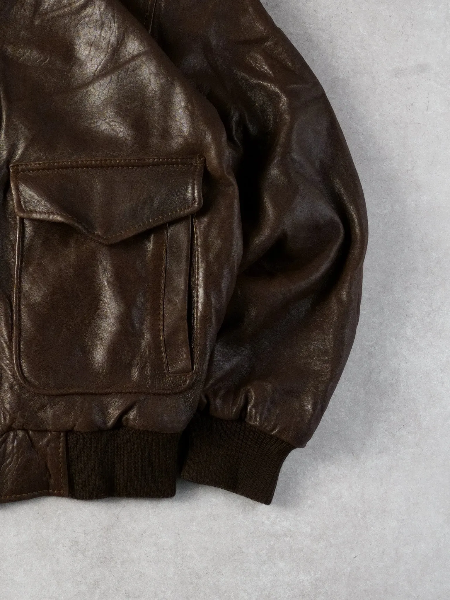 Vintage 90s Brown Andrew Marc Leather Sherpa Collared Bomber Jacket (L)